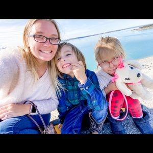 Meet your Posher, Cynthia